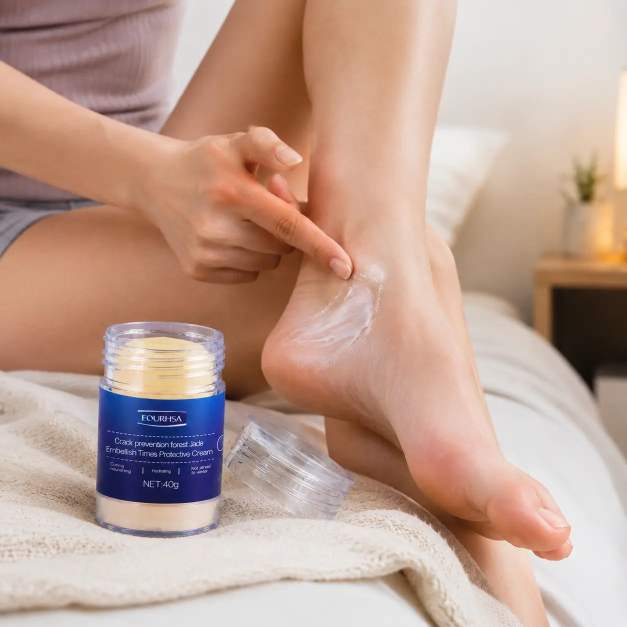 Buy 1 Get 1,Foot Care Cream,Anti Cracked Foot Cream,Moisturizing,Anti Crack,Softening and Nourishing Cream for Dry,Cracked Feet,Remove Dead Skin and Moisturize Dry Skin